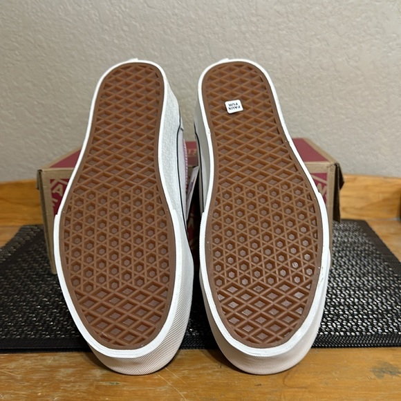 Vans Old Skool Stacked Pig Suede Sherpa Multi Color PFC Free Water Repellent - Picture 10 of 10